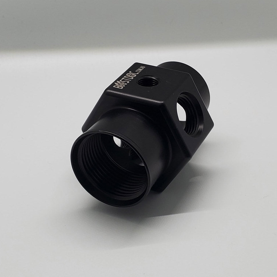 Custom press fit radiator top hose adapter. Fits RB25 and Neo.