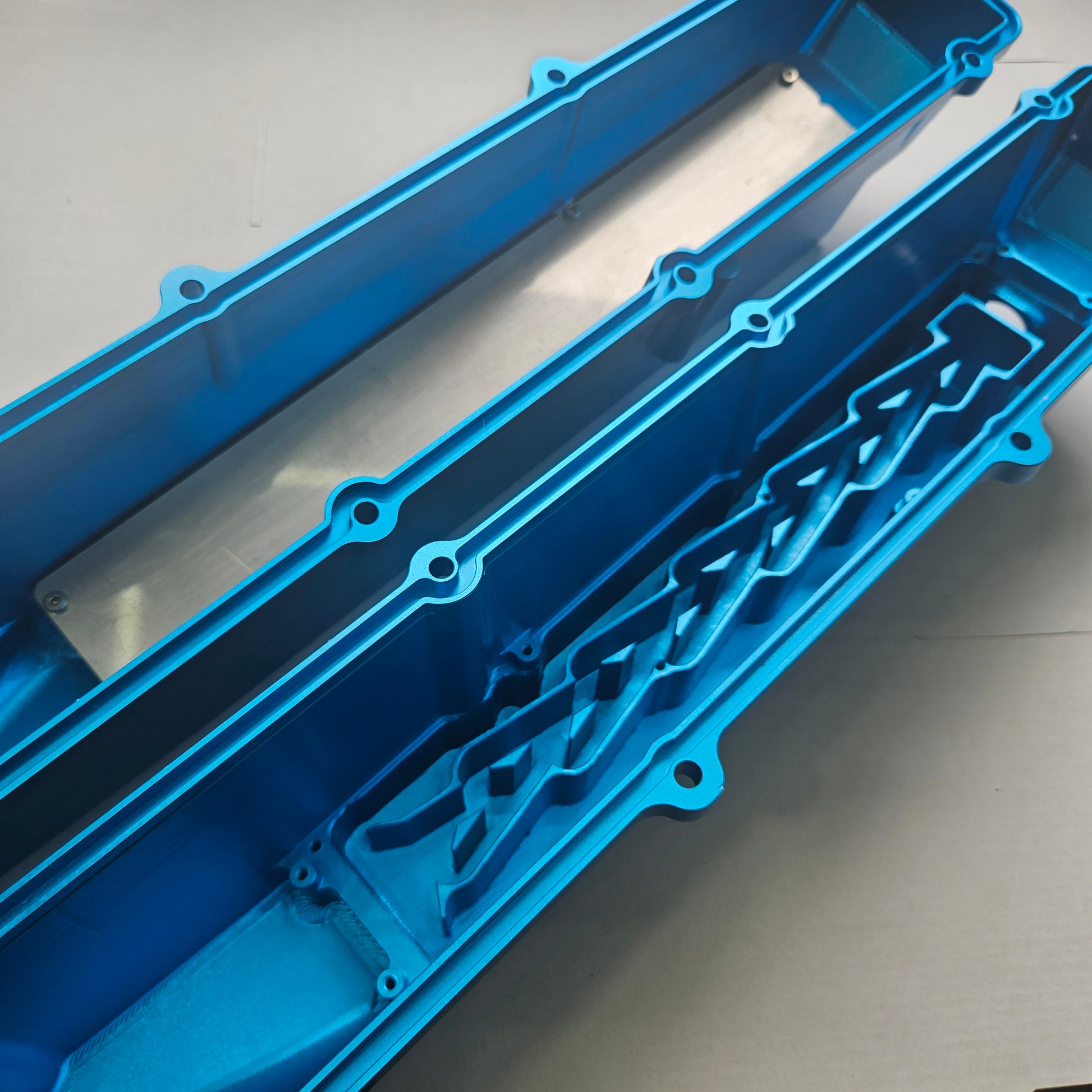 RB26 Billet rocker covers, fits RB20 RB25 Neo RB26. Custom baffled anodized. 