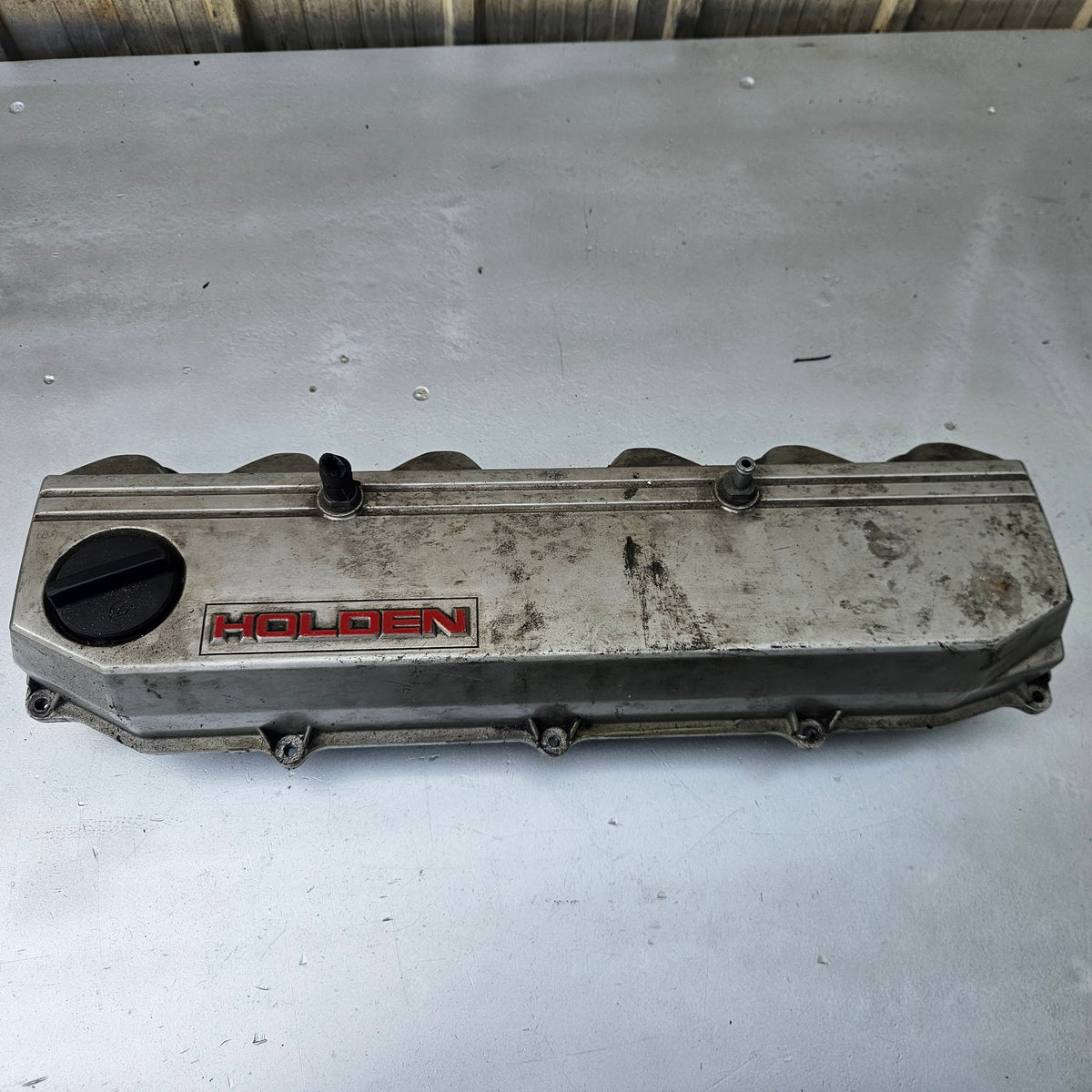 Single Cam Rocker Cover RB30 13264-V5000 used, OEM holden part