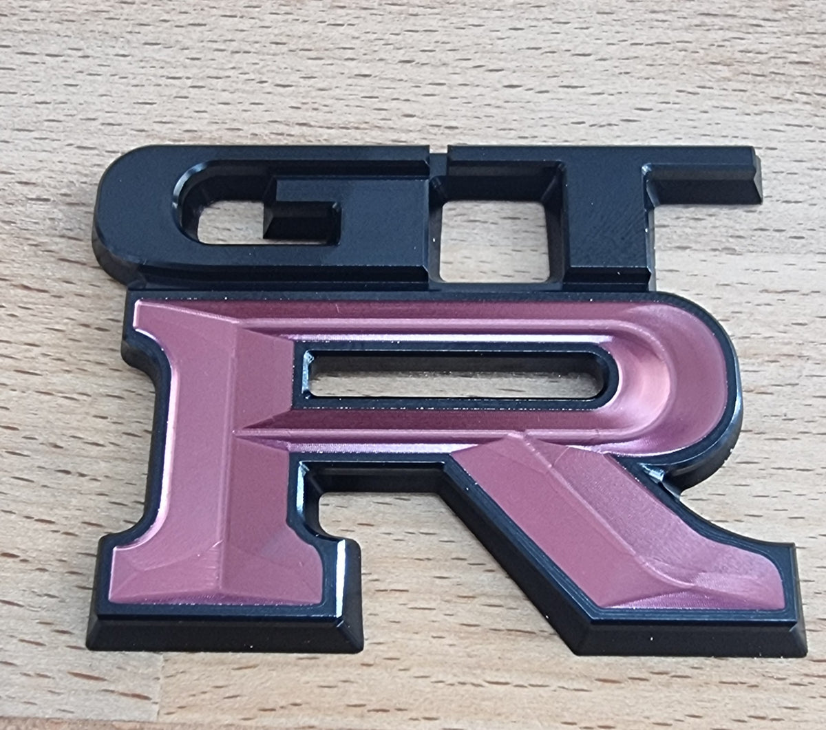 Upgrade Nissan GTR Skyline Billet and Titanium Badges red black
