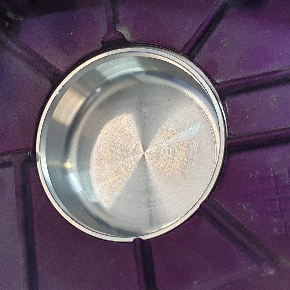 RB26dett covers need a VCT bump to fit onto RB25 engines.